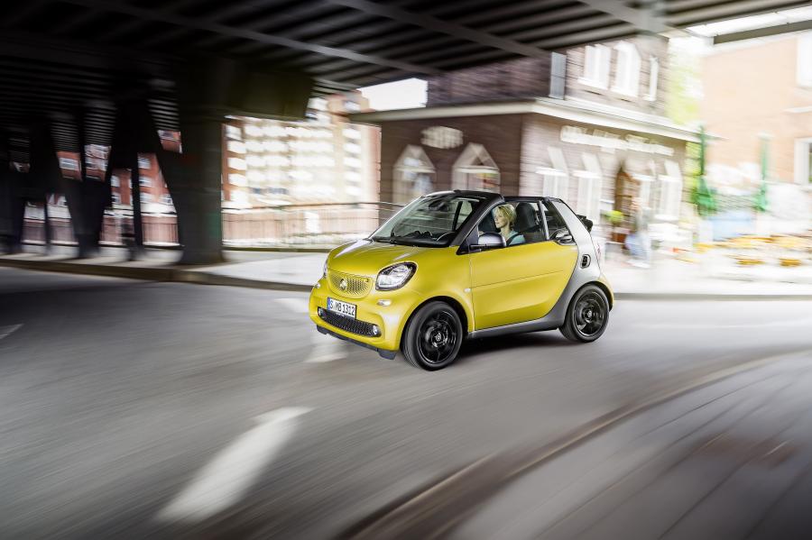  Smart ForTwo Prime Cabrio 2016 года  (фото 10 из 33)